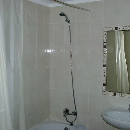 1 Bedroom 5 Min From Falesia And Close To Center D *