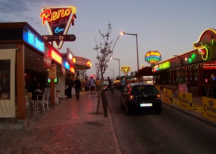 1 Bedroom 5 Min From Falesia And Close To Center D Lägenhet